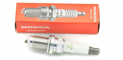 Свеча зажигания Honda 9807B-561-7P